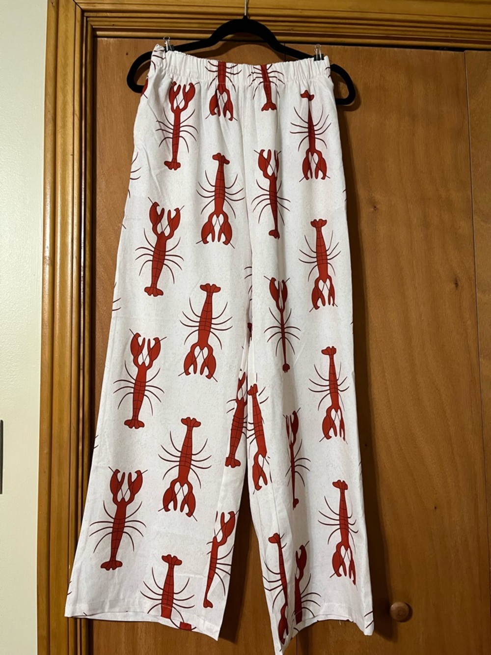 NWOT White Lounge Pants with Red Lobster Print